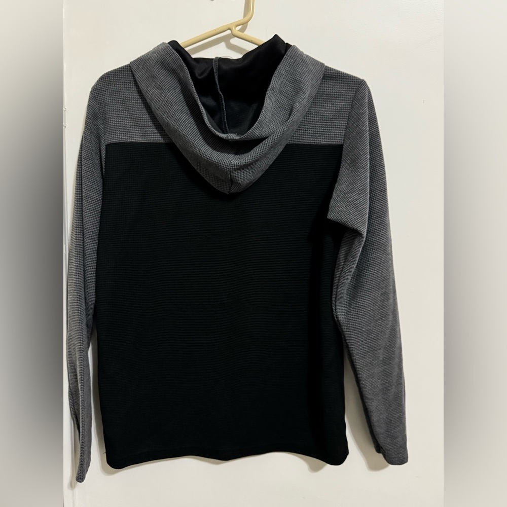 Straight Outta Brooklyn men's black and gray hooded long sleeve t-shirt size S - Picture 2 of 7